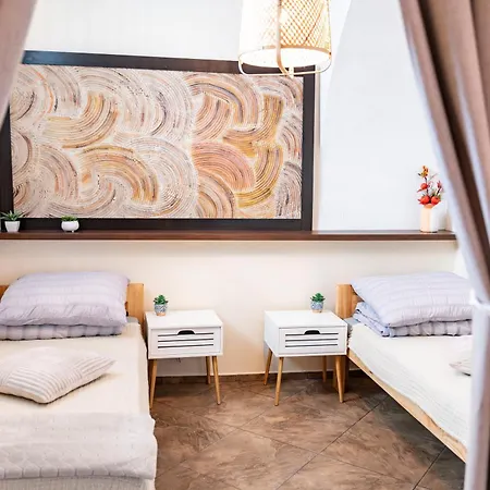 592 Apartment Boguszow-Gorce